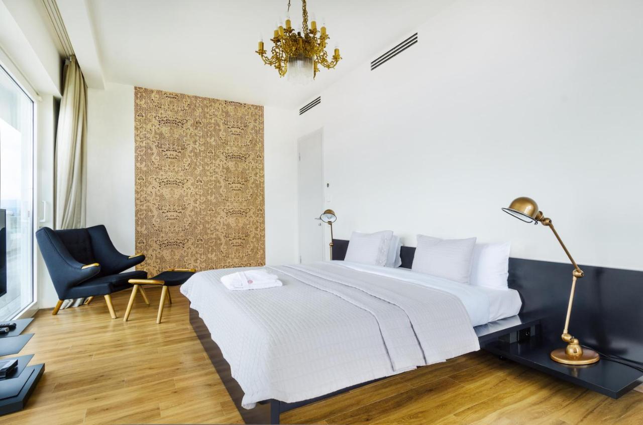 Le Port Boutique Apart Hotel Batumi Exteriör bild